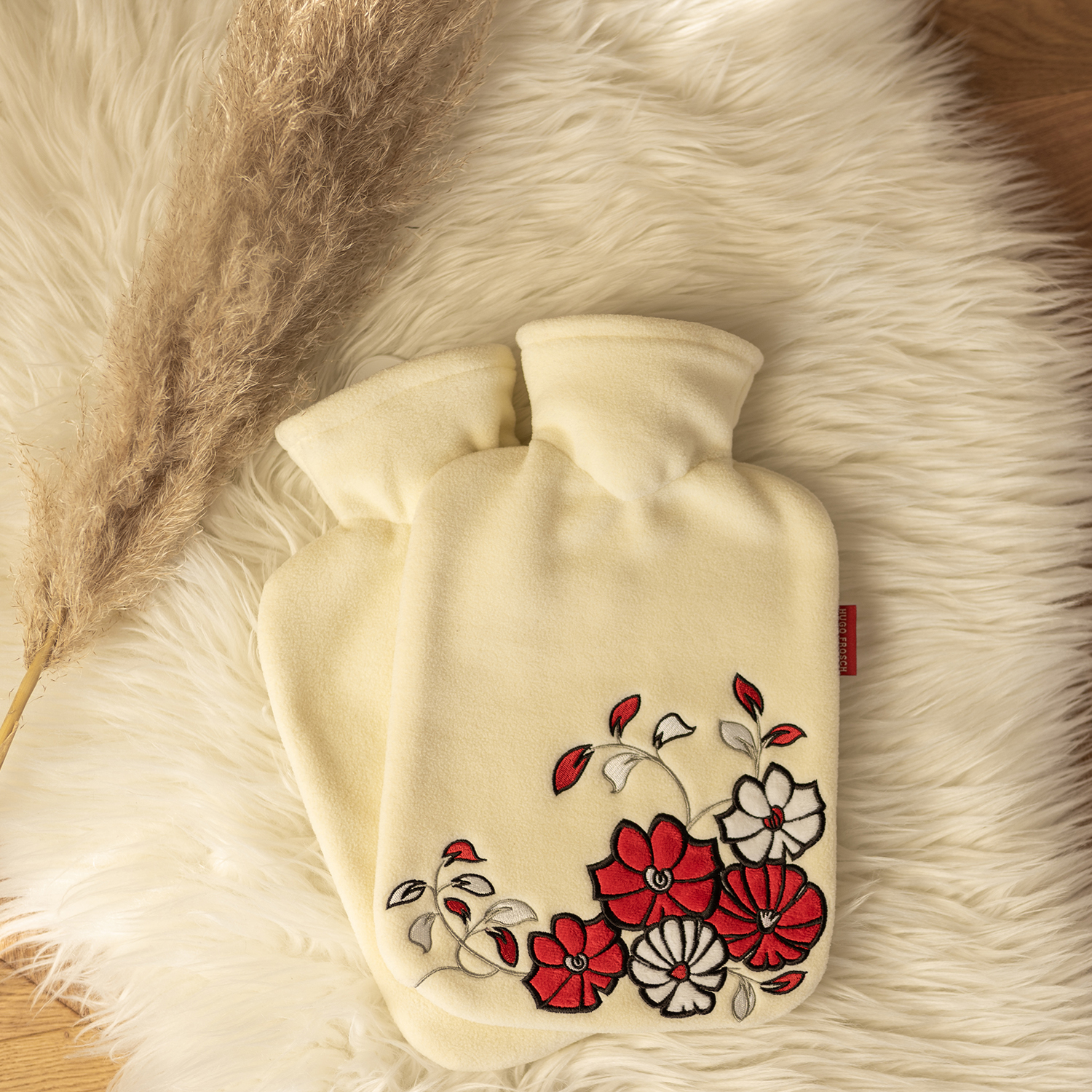 0948_klassik_fleece_creme_blumenornament_2_1500x1500zHwMRvVuHAeKV Produktbild